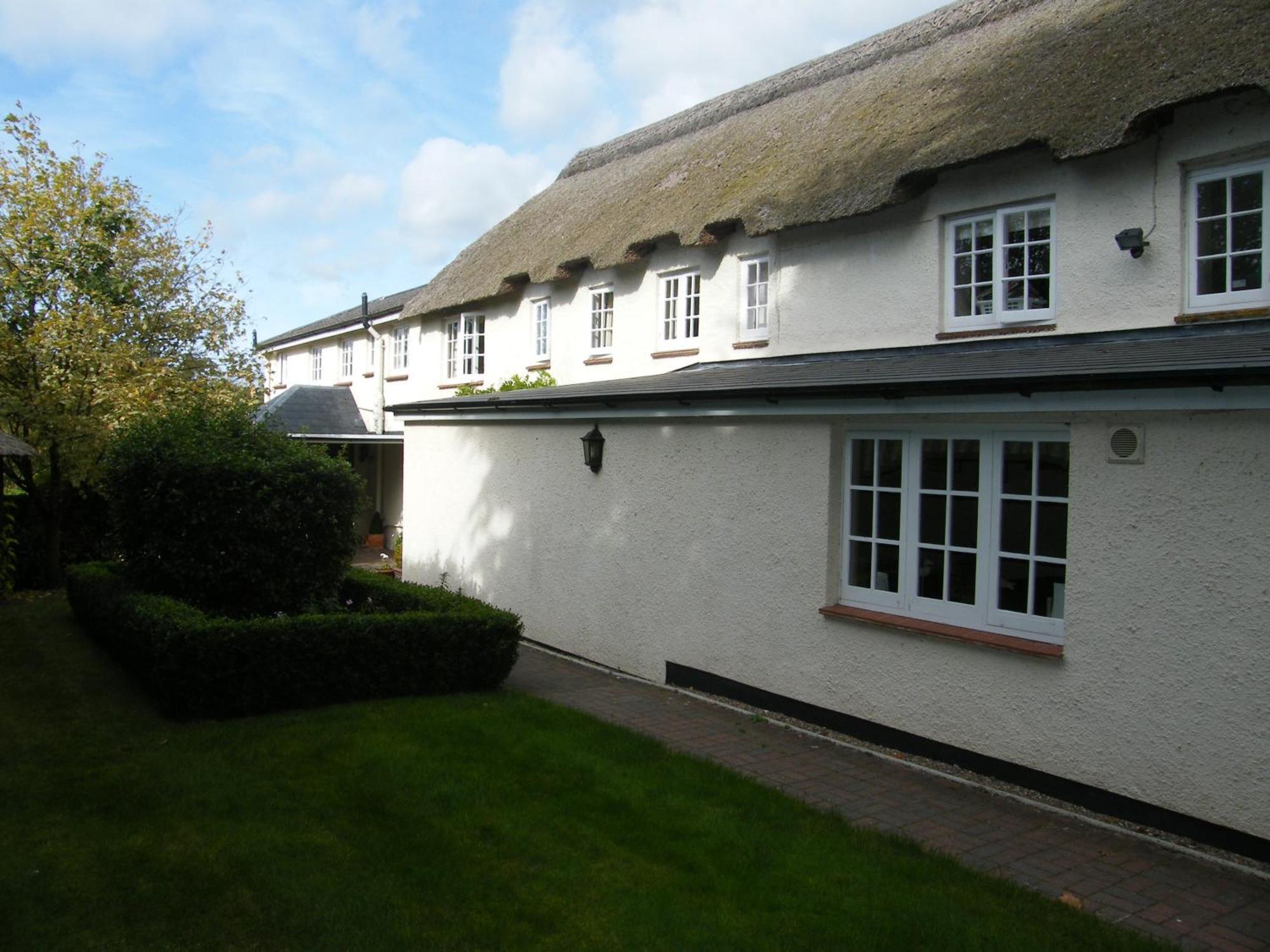 Tumbling Weir Hotel Ottery St Mary ภายนอก รูปภาพ
