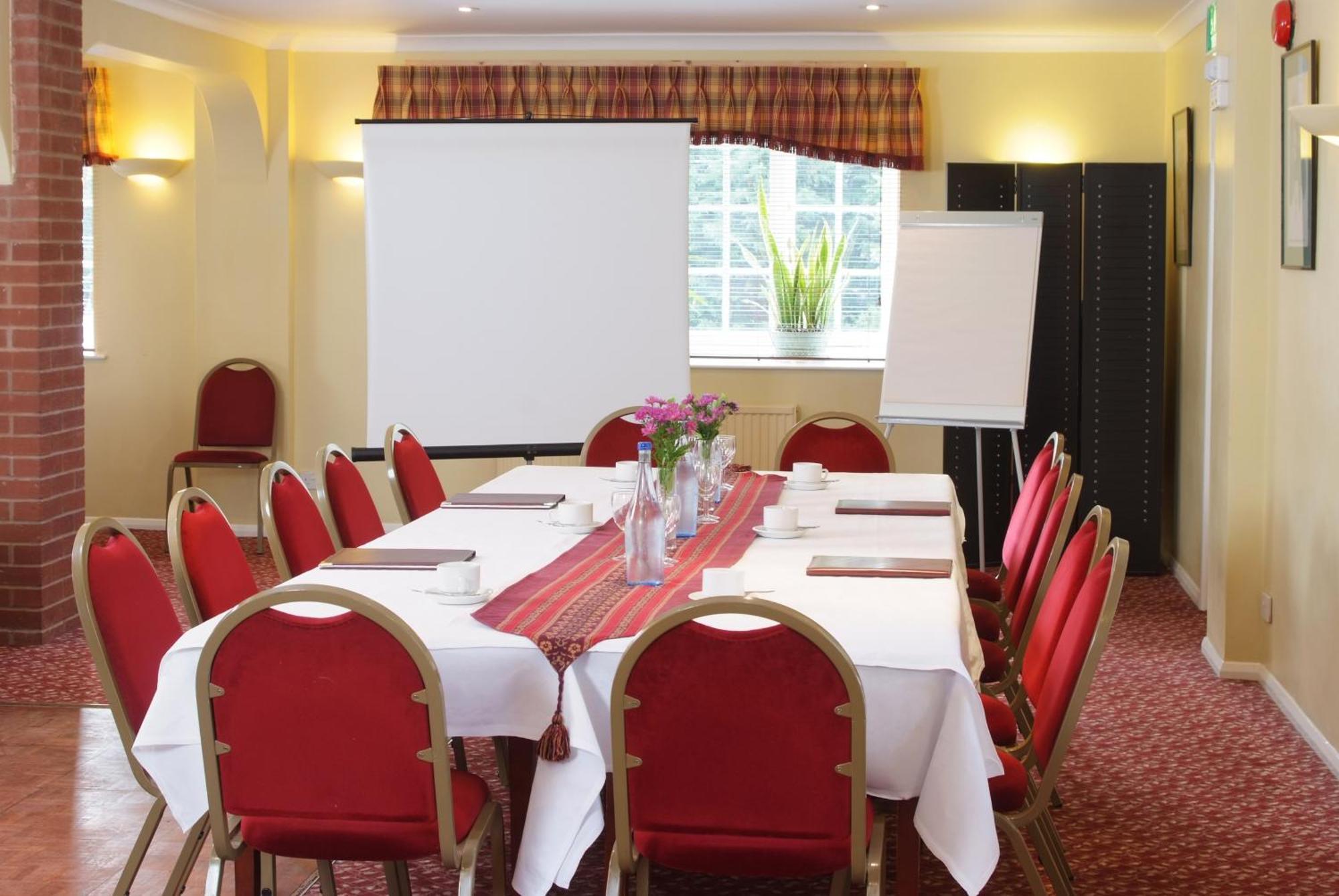 Tumbling Weir Hotel Ottery St Mary ภายนอก รูปภาพ