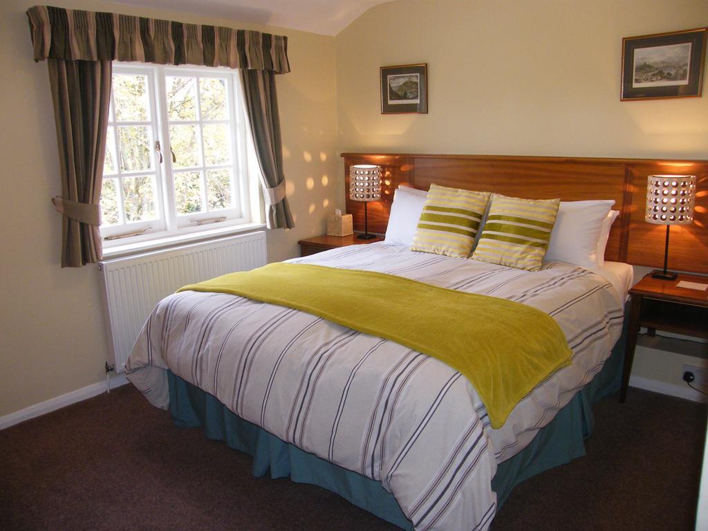 Tumbling Weir Hotel Ottery St Mary ห้อง รูปภาพ