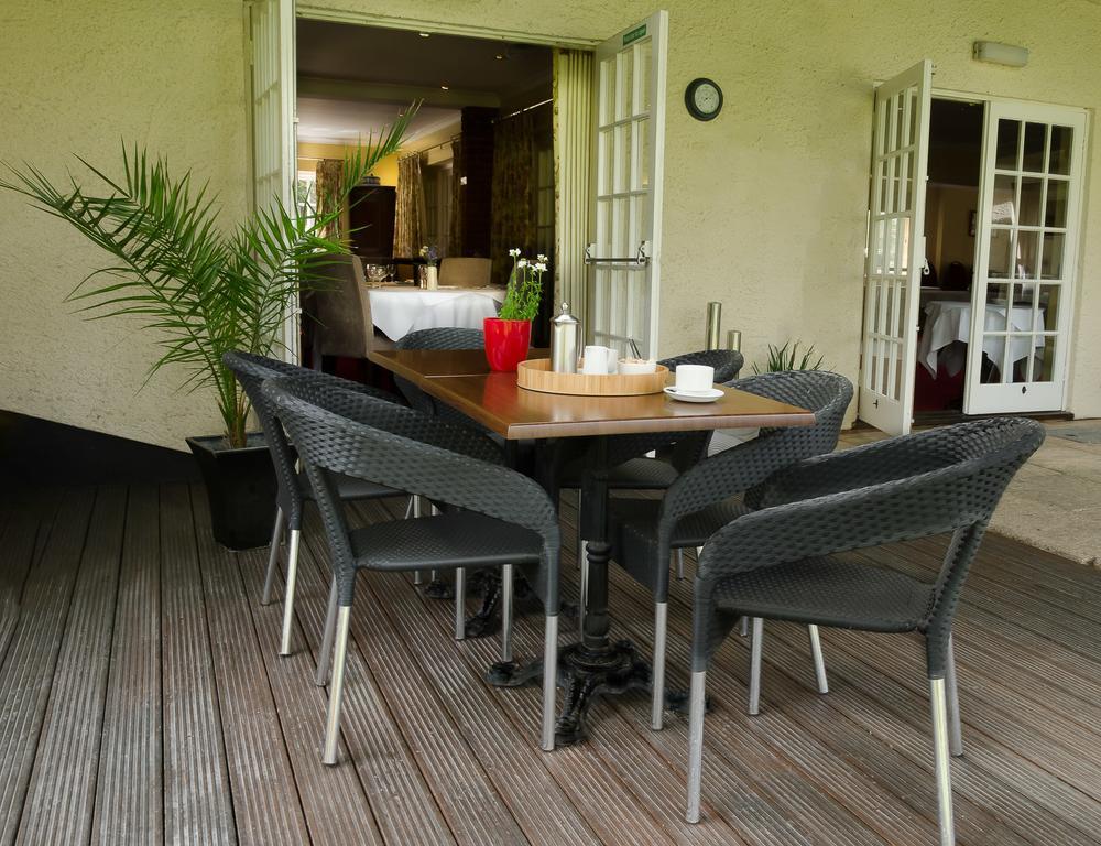 Tumbling Weir Hotel Ottery St Mary ภายนอก รูปภาพ